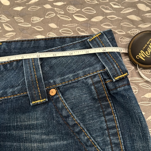 TRUE RELIGION women’s Sammy flare jeans, size 29 - Picture 11 of 14